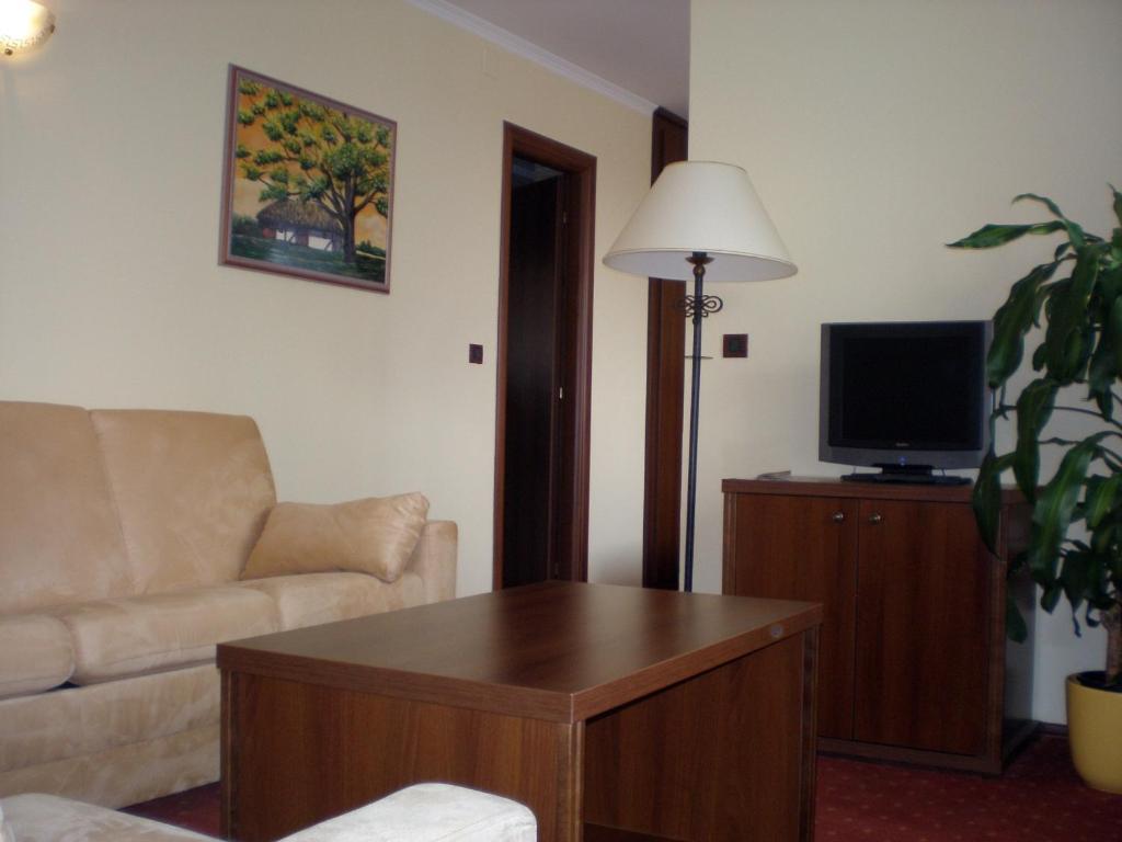 Hotel Picok Ðurđevac Ruang foto