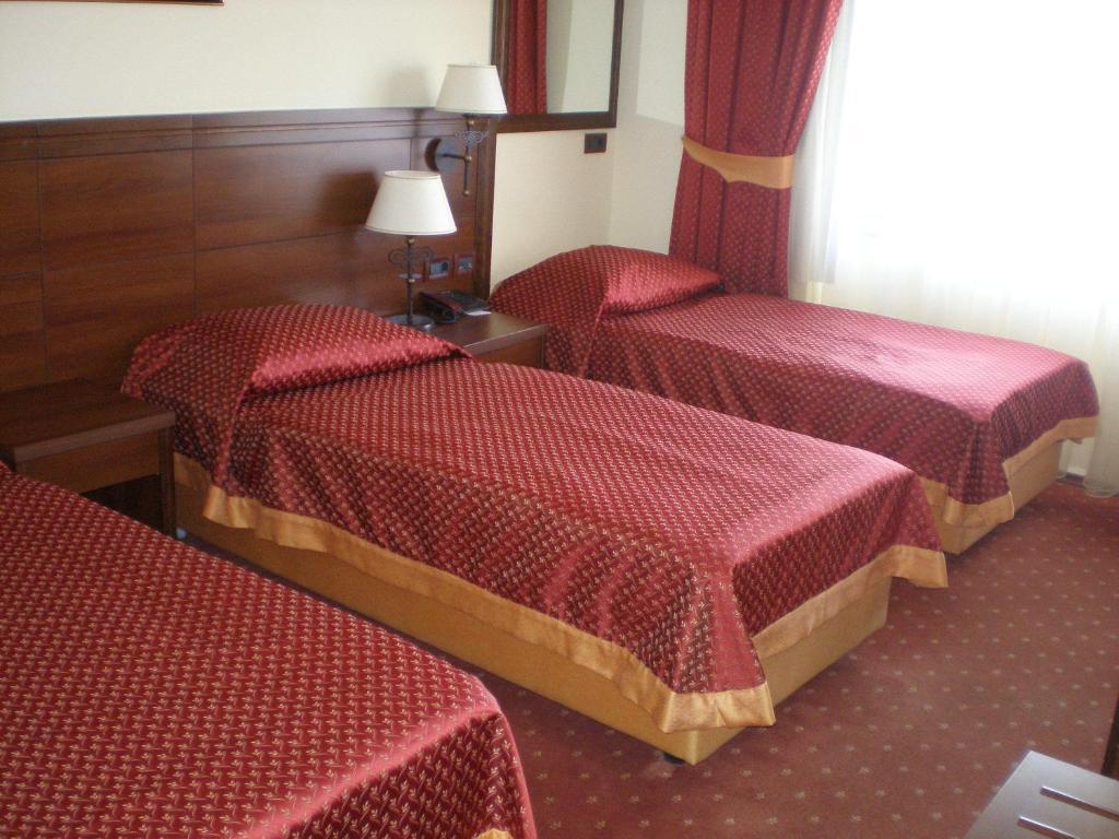 Hotel Picok Ðurđevac Ruang foto